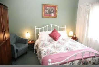 Guest house On Main